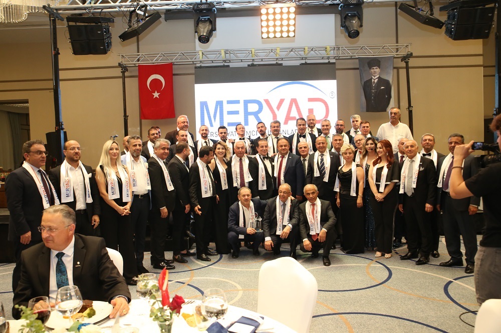 MHP Mersin milletvekilimiz Dr. Levent Uysal derneğimize nezaket ziyaretinden bulundular. 