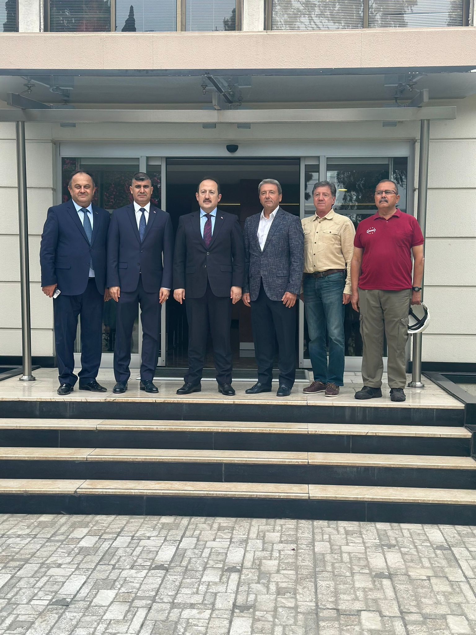 Sayın valimiz Ali Hamza PEHLİVAN ve Akdeniz kaymakamımızla beraber üyemiz Fatih Erdoğan’ı Çimsa taşta ziyaret ettik.